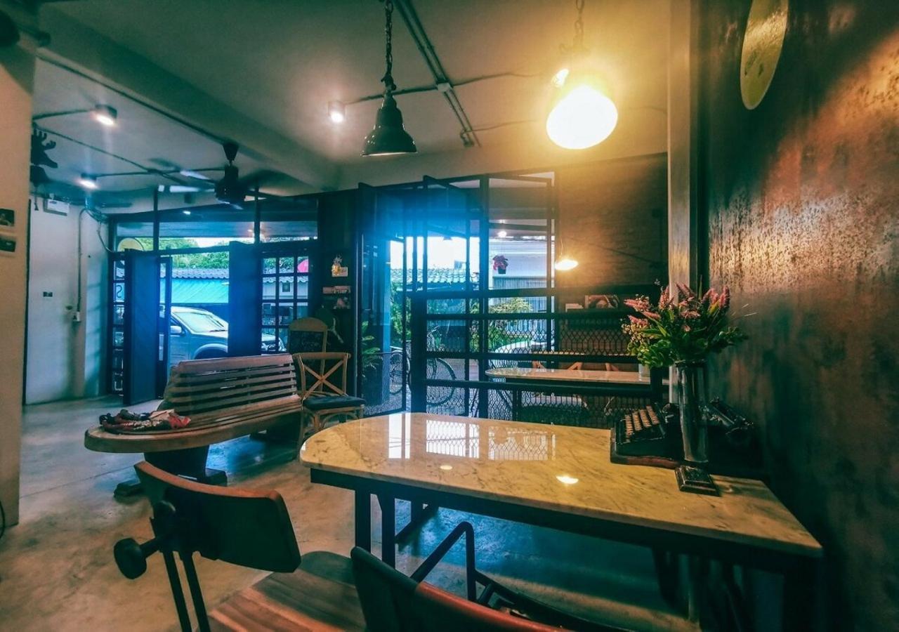 Chernchan Hostel Chanthaburi Eksteriør bilde